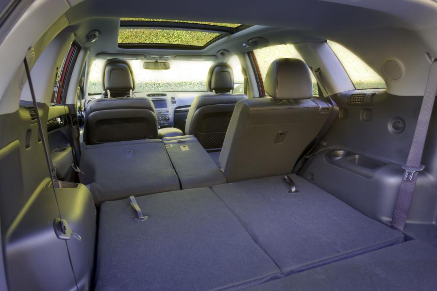  Kia Sorento 2014 года  (US) (фото 4 из 22)